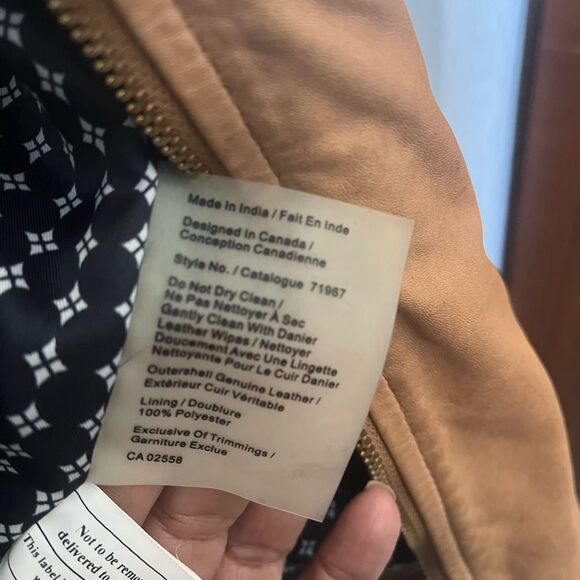 Danier Light Brown Leather Women's Jacket size SP - Picture 9 of 12